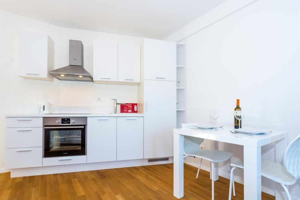 Apartments & Rooms Shark Žaborić Exteriér fotografie