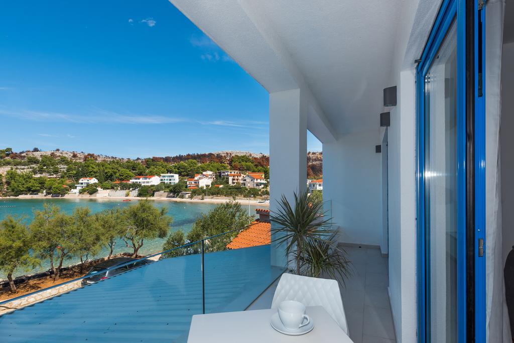 Apartments & Rooms Shark Žaborić Exteriér fotografie