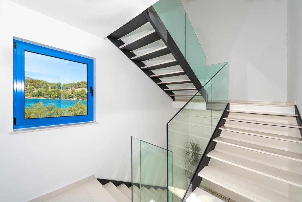 Apartments & Rooms Shark Žaborić Exteriér fotografie