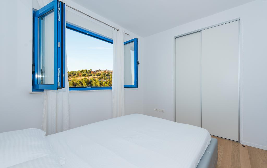 Apartments & Rooms Shark Žaborić Exteriér fotografie