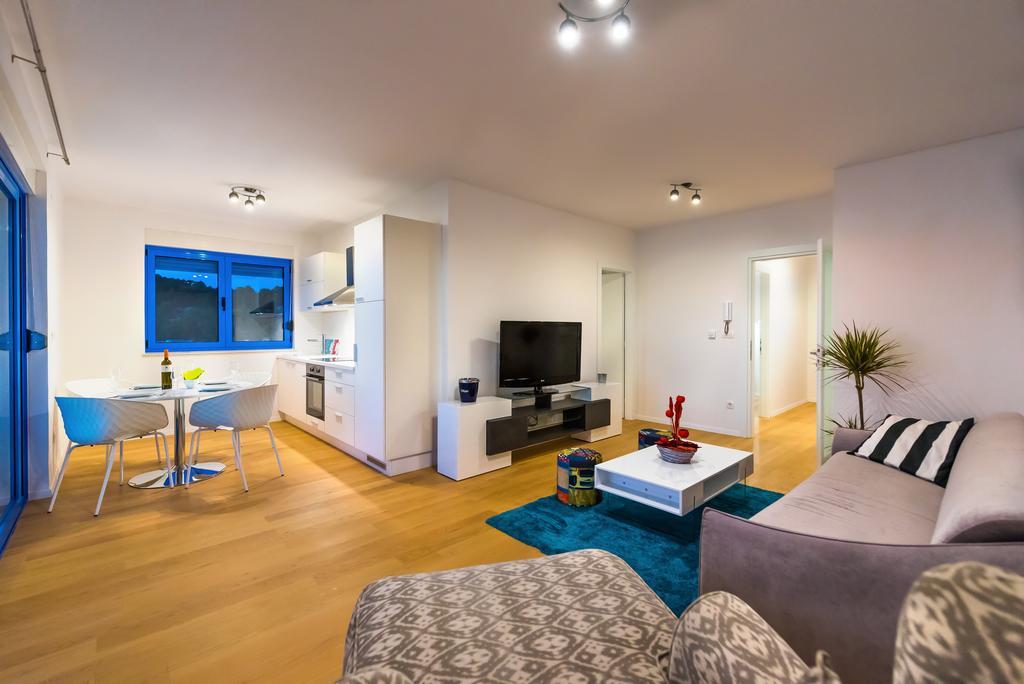 Apartments & Rooms Shark Žaborić Exteriér fotografie